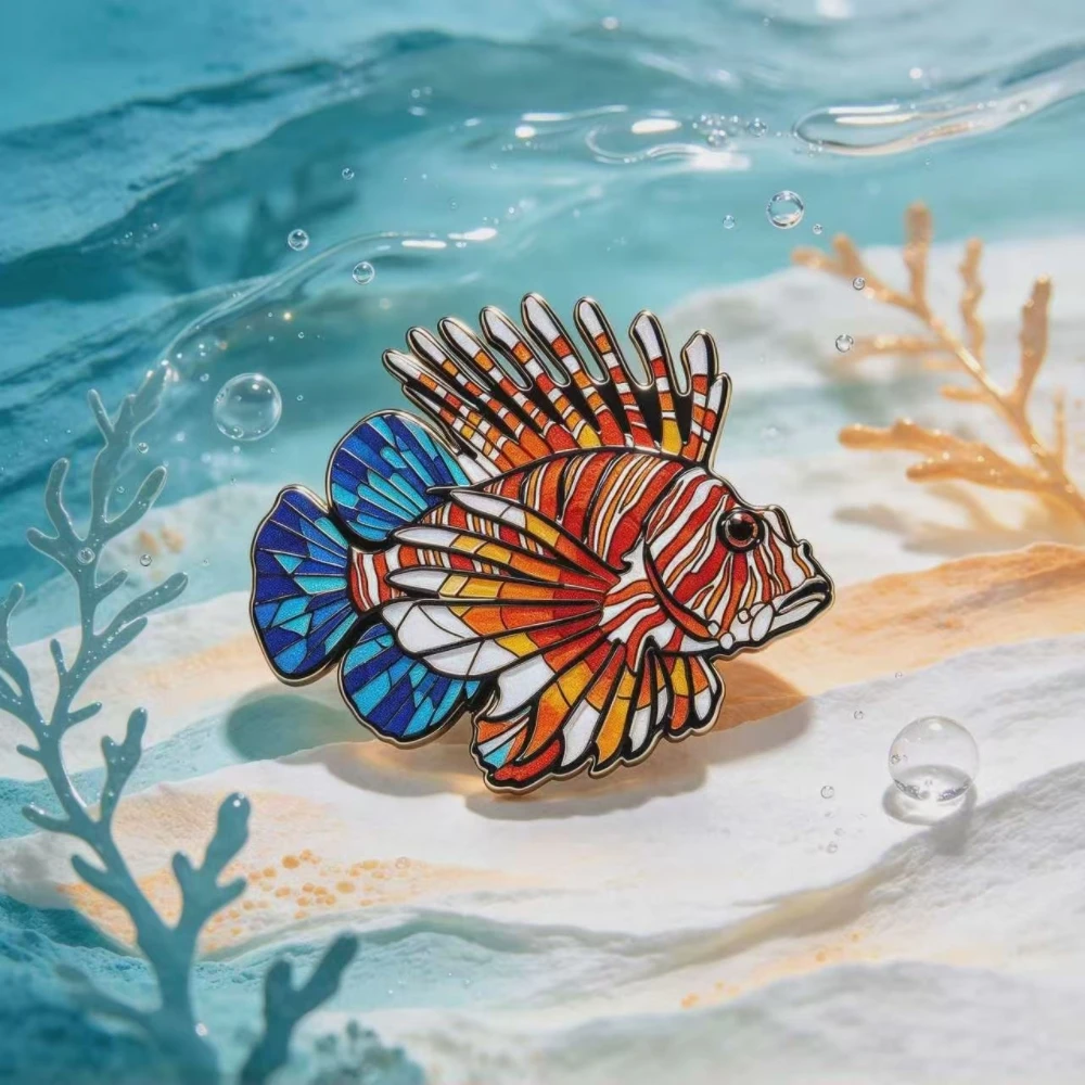 1Pcs Mosaic Art Lionfish Metal Brooch, Tropical Sea Fish Enamel Pin, Collectible Jewelry for Nature Lovers