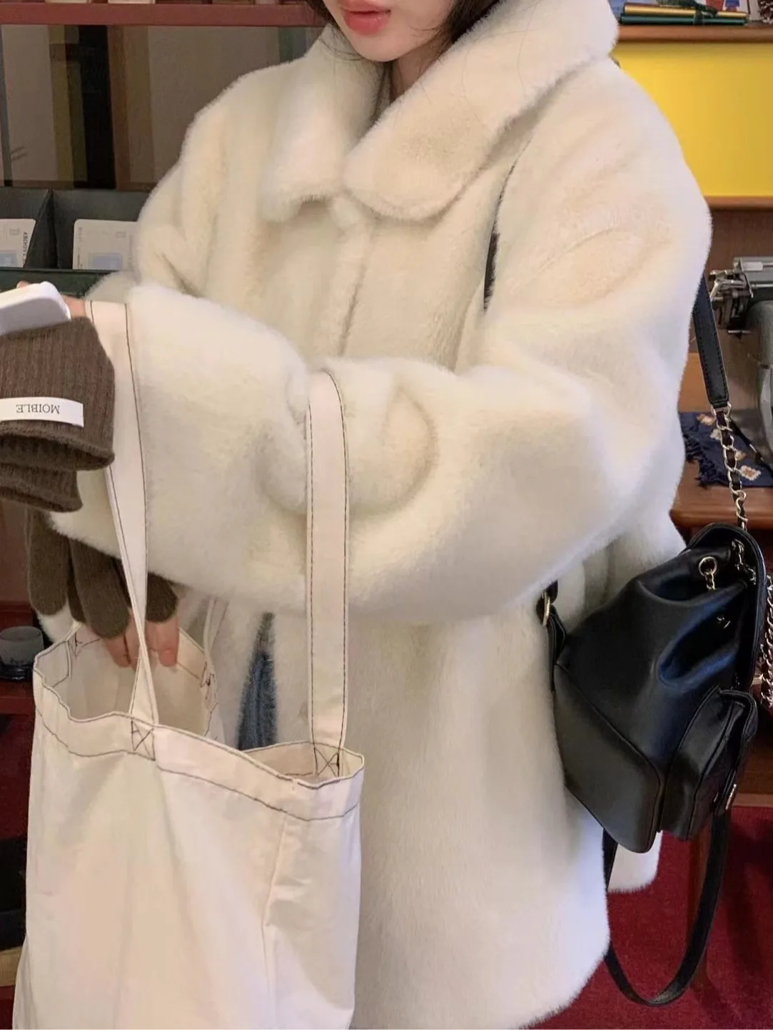 Korean Sle ort Fur Jaet Women's Winter Coat Medium Length Single Buttoned Leather And Fur Inteated Outerwear for Ladies