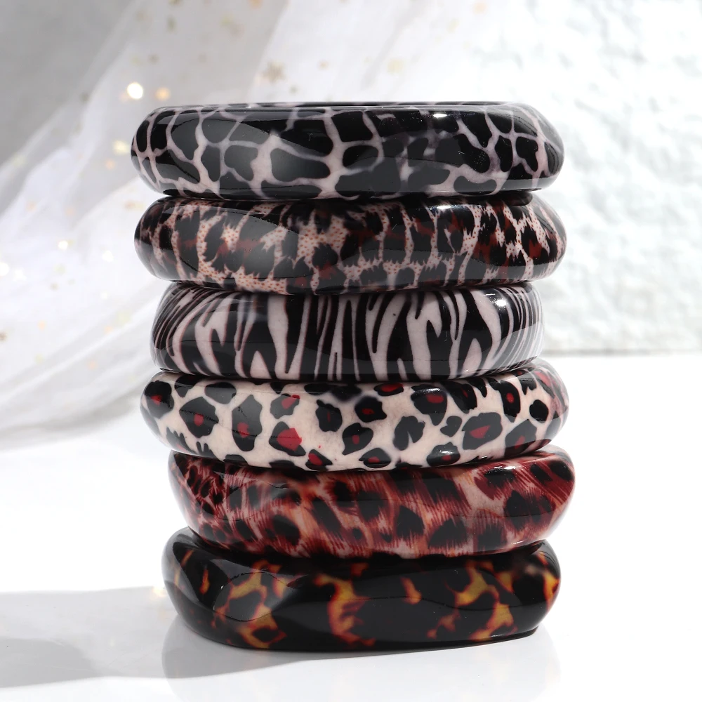 Klassische Harz Leopard Geometrische Chunk Armreif Armbänder für Frauen Retro Acryl Unregelmäßige Breite Manschette Armreifen Schmuck Geschenke – Detail 2