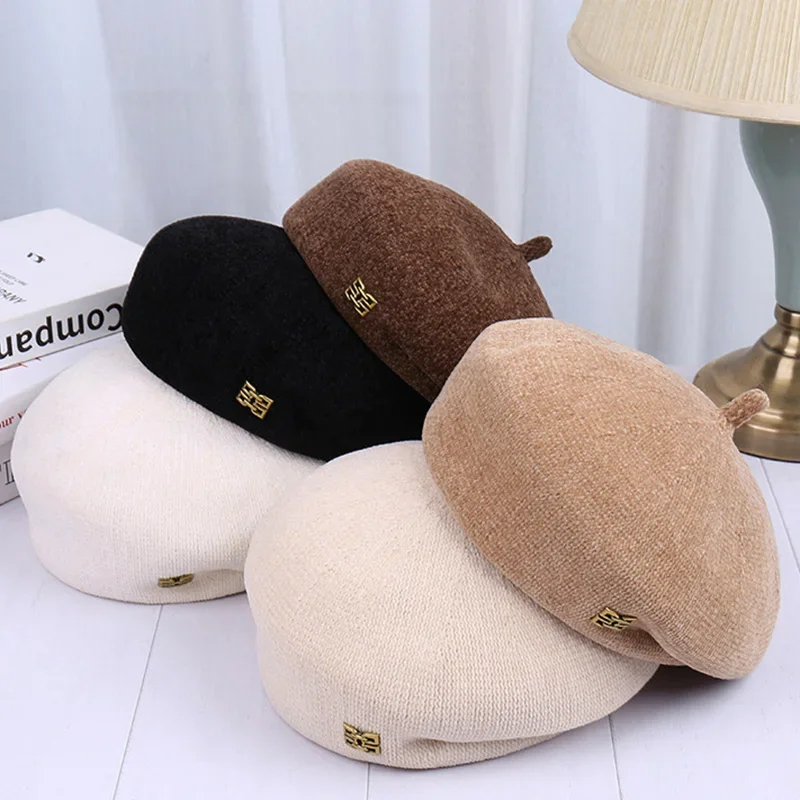 Winter berets caps for women soft and comfortable knitted warm painter\'s hats vintage pumpkin hat lolita hat  boinas para mujer