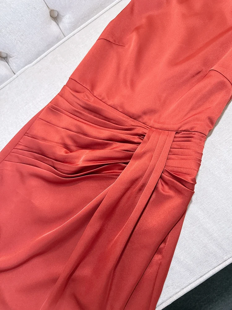 Vestido de Novia Rojo E Estilo Señorita Rica Traje de Cromiso Cintura Alta Tela de Satén Suave Sin Mangas Falda Lar...