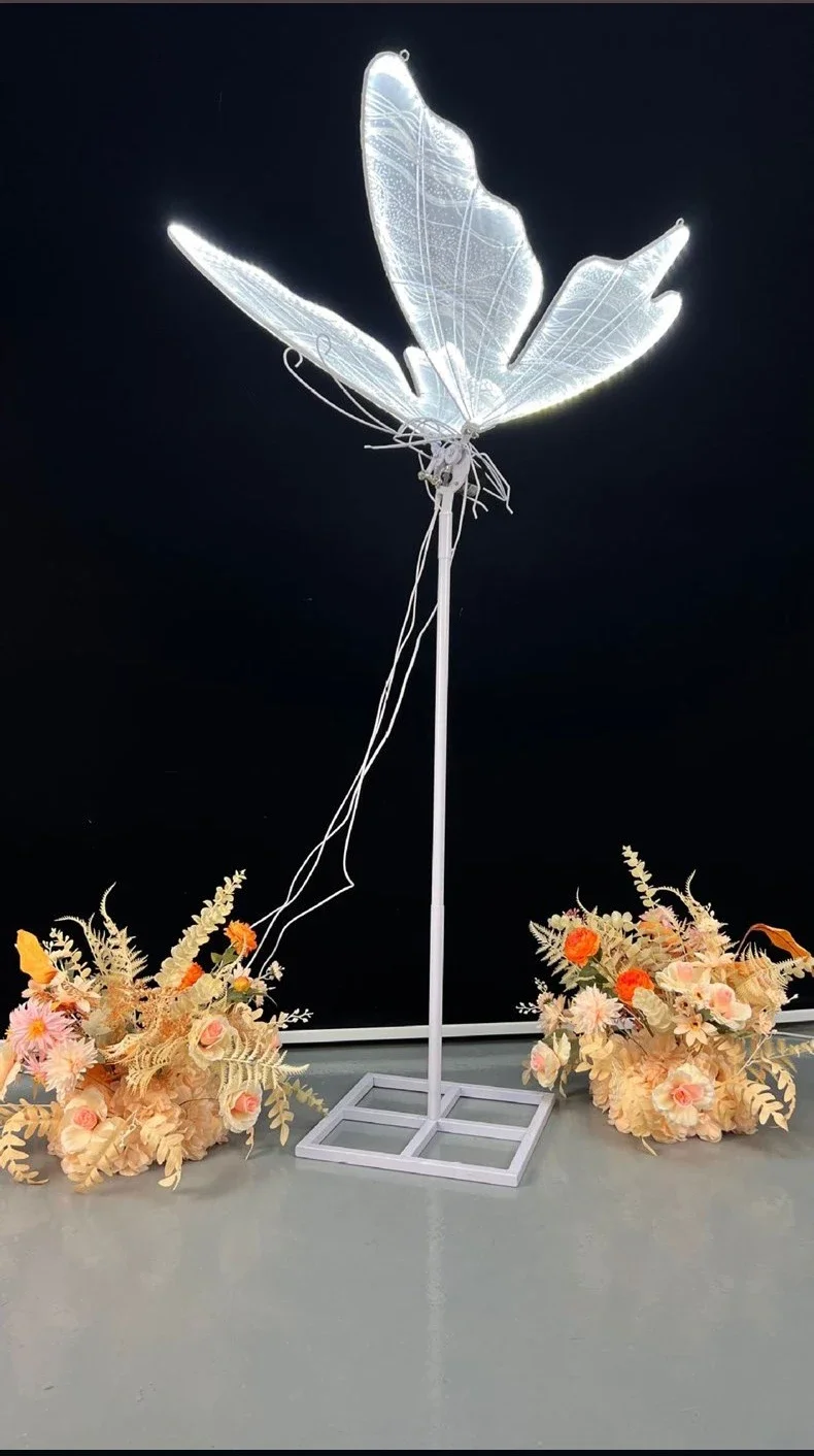 2er-Set Weiße Leuchtende Schmetterlinge als Hochzeitsdekoration, Eisenflügel mit Lichtern, Elektrische Dekorationsornamente für Hochzeitsbühnen – Detail 9