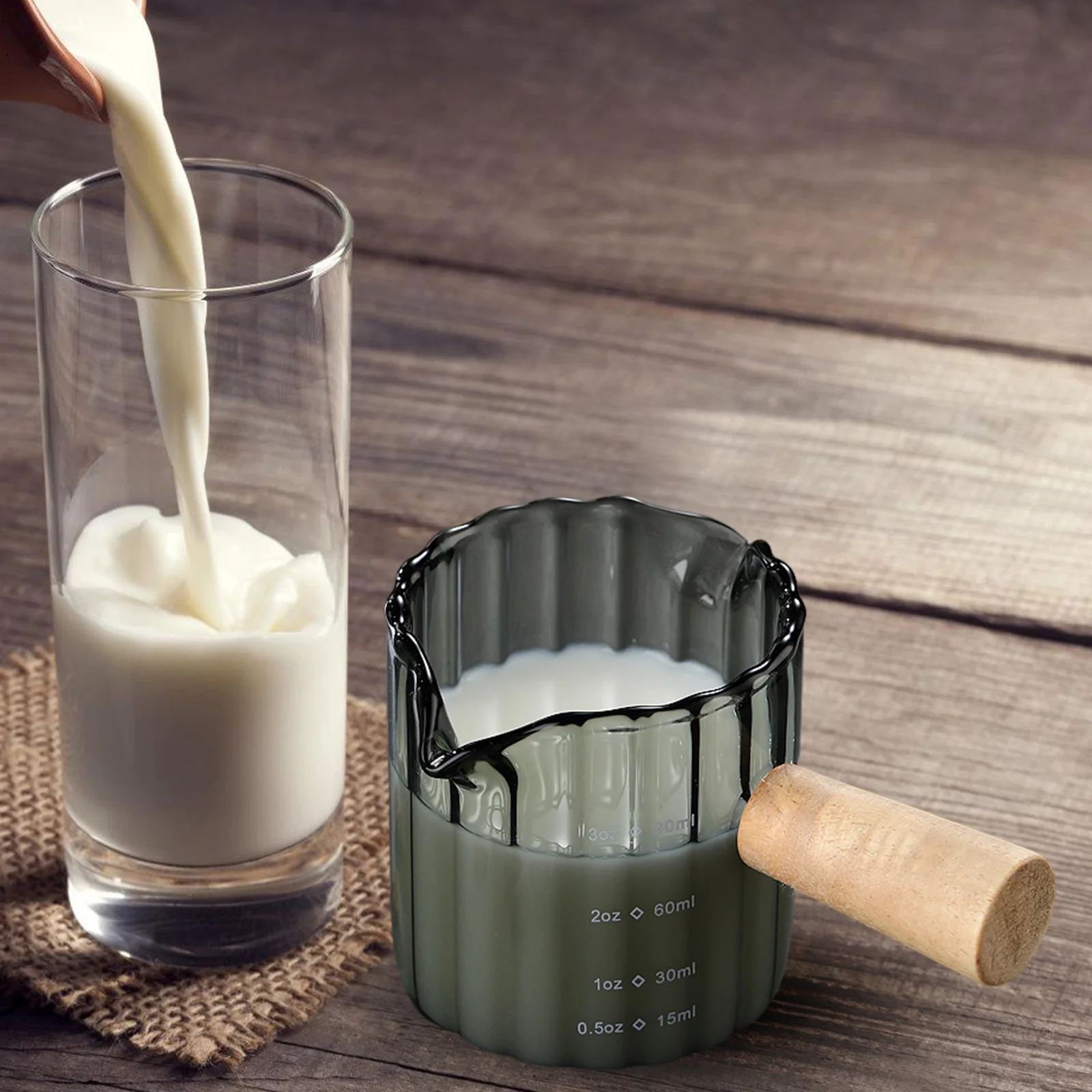 

Espresso Cups Wood Handle Dual Spout Ribbed Glass Measuring Pitcher Small Milk Frothing Coffee Creamer Jug Glass Espresso Cups