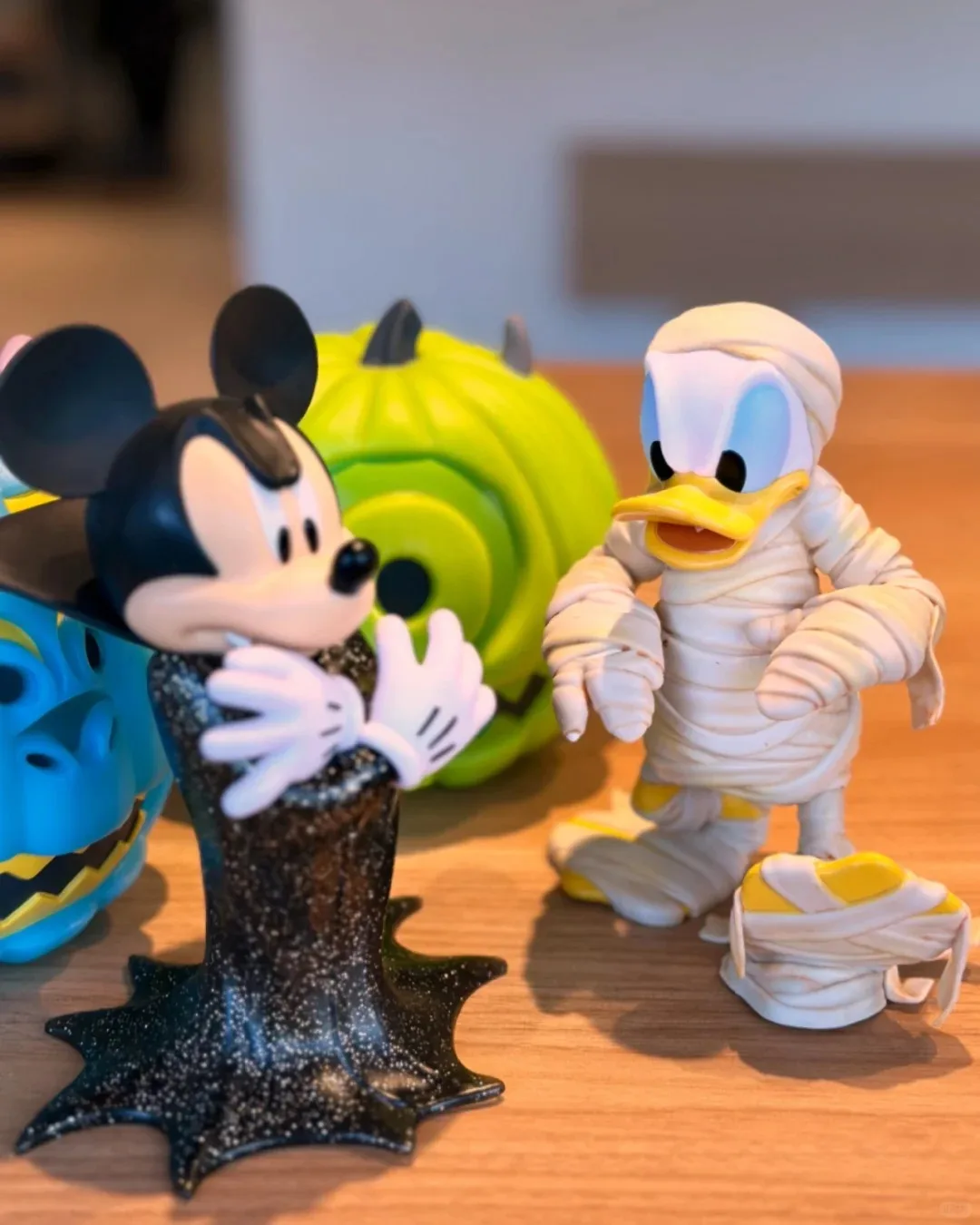 17cm Disney Mummy Donald Duck Figure Halloween Figure Vampire Mickey Anime Figure Decor Ornament Model Kid Trendy Halloween Gift