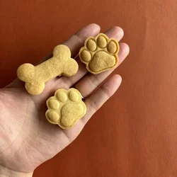 Cute Mini Dog Paw Shaped Cookie Cutters Bone Pattern Biscuit Molds Stamps Pressable Household Baking Embossing Tools