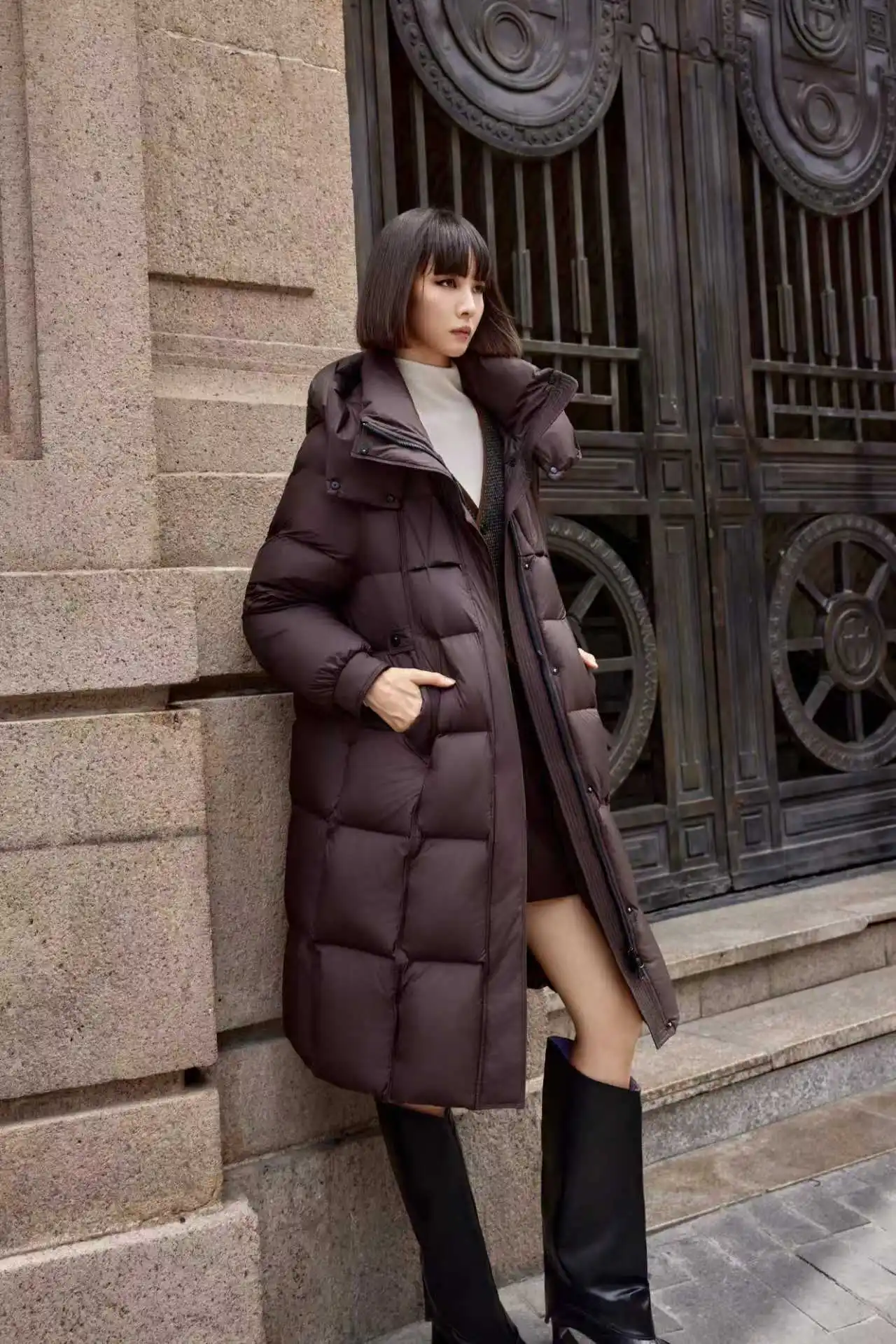 

Winter Warm Hooded Knee Length Down Jacket Women White Duck Down Casual Parker Long Outwears Female Loose Zipper Thicken Jackets