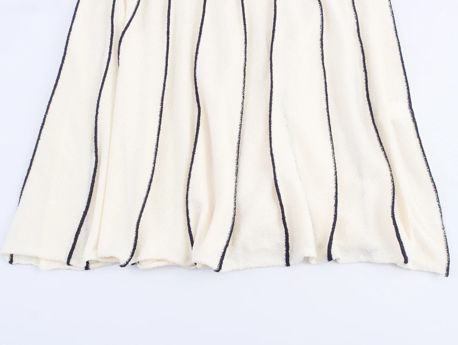 Robe gilet sans manches à col en U pour femmes, nouveau produit pour les déplacements français, style décontracté, tempérament à la mode, rayé, bicolore