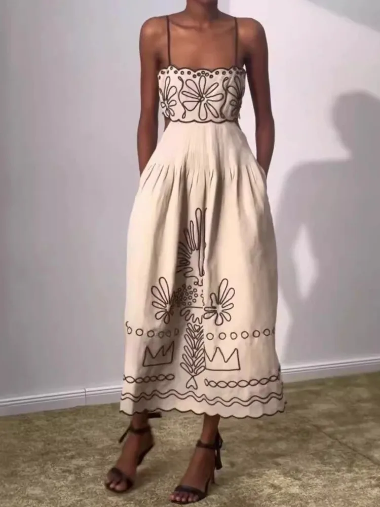 

Embroidery Women Spaghetti Strap Dress Sexy Hollow Out Sleeveless Backless Long Dresses Summer Beach Vacation Ladies Vestidos