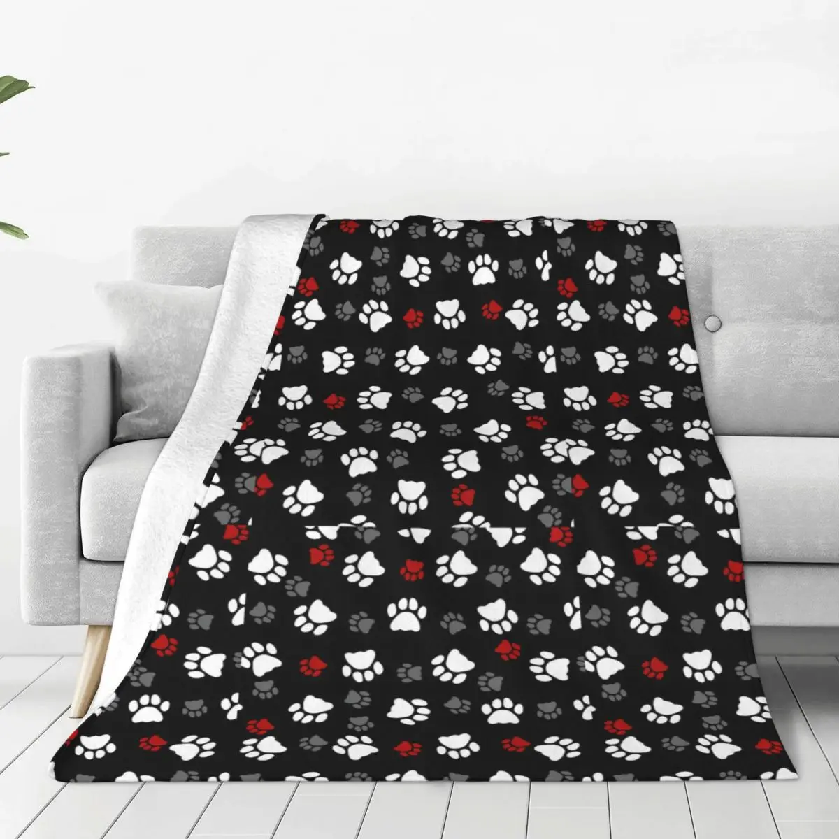 

Cute Paw Blanket Cover Flannel Cat Dog Lightweight Throw Blanket for Bedding Couch Bedspread