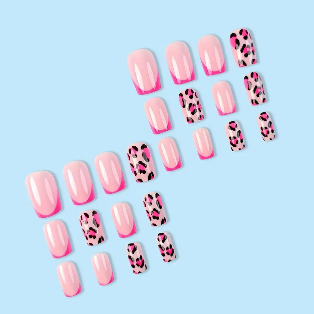 24 pezzi stampa leopardata Nail Art stampa sulle unghie copertura completa unghie finte con adesivi in gelatina punte per unghie finte per donne ragazza