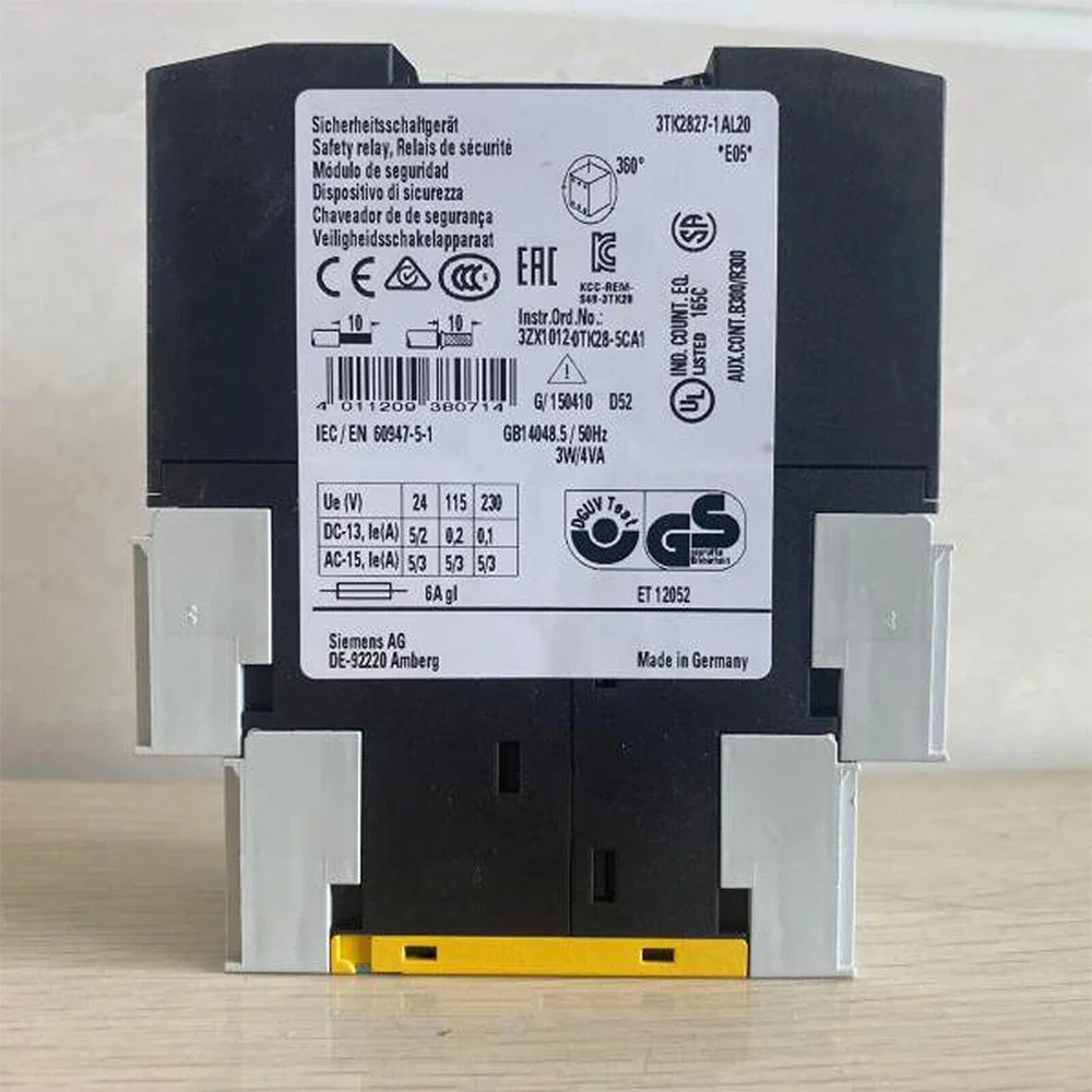 New for Siemens 3TK2827-1AL20  230V Safety Relay Module in Box