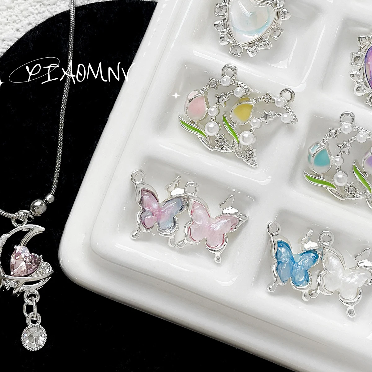 6szt Alloy Butterfly Tulip Moon Pendant Diy Handmade Bracelet Necklace Beaded Mobile Phone Chain Accessories Material Charms — zdjęcie 4