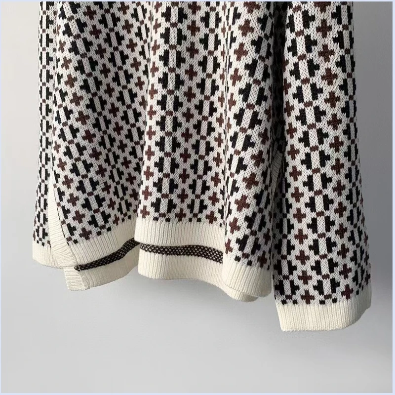 Swedish niche autumn/winter Norway style cross patterned irregular hem slit loose fit wool sweater