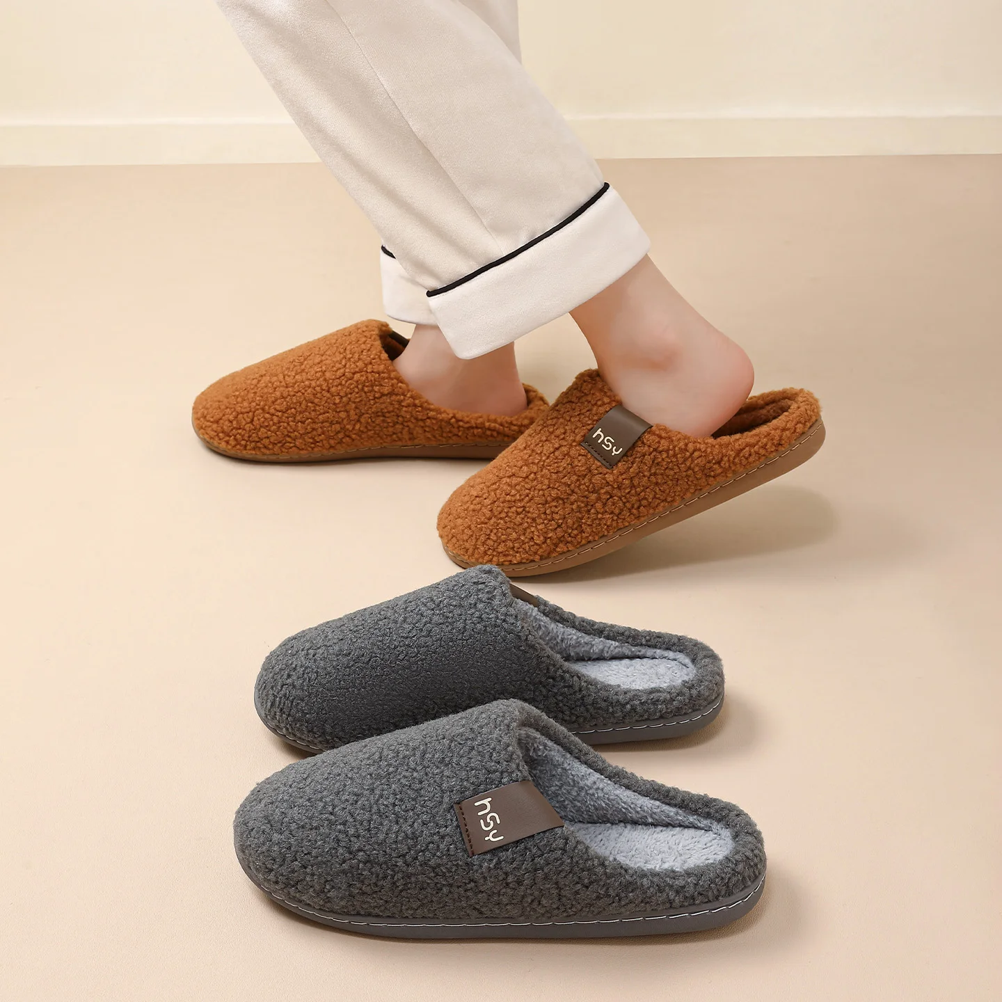 Winterwarme Plüsch-Hausschuhe für Damen und Herren, weiche, dicke Sohle, rutschfest, geräuschlos, für den Innenbereich, Baumwollschuhe, lässige Paar-Schuhe. – Detail 2