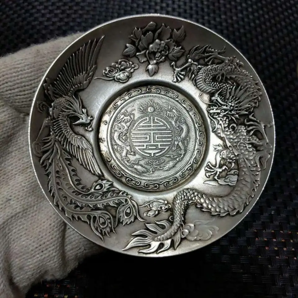 

Collect white copper plated silver dollar plates brushes, ashtrays, dragon and phoenix dollar silver dolla