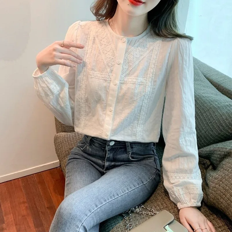 Vintage Simple Chic Sweet Lace Embroidery White Cotton Tops Blouses Spring Autumn Casual Long Sleeve Button Up Shirts for Women