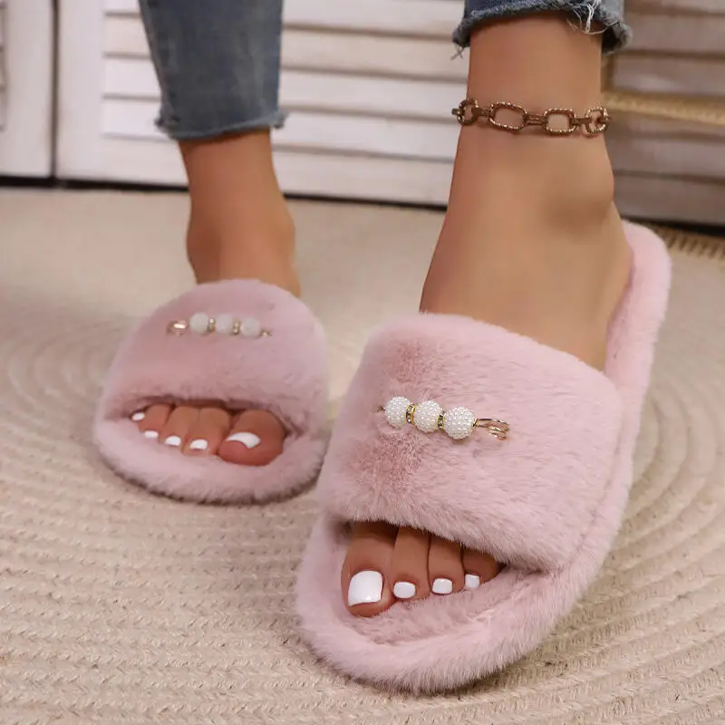 Fashion Glitter Decoration Faux Fur Slippers Women 2025 Winter Warm Short Plush Bedroom Slides Comfort Non Slip Indoor Slippers