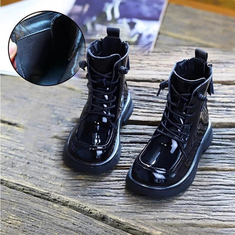 Nuevos botines informales de piel de vaca de estilo británico, botas de charol con suela suave para bebés y niñas, zapatos hechos a mano para niños