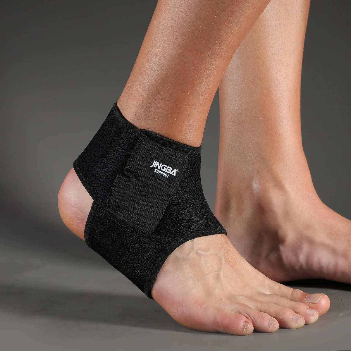 1 Piece Adjustable Neoprene Ankle Support for Running Basketball