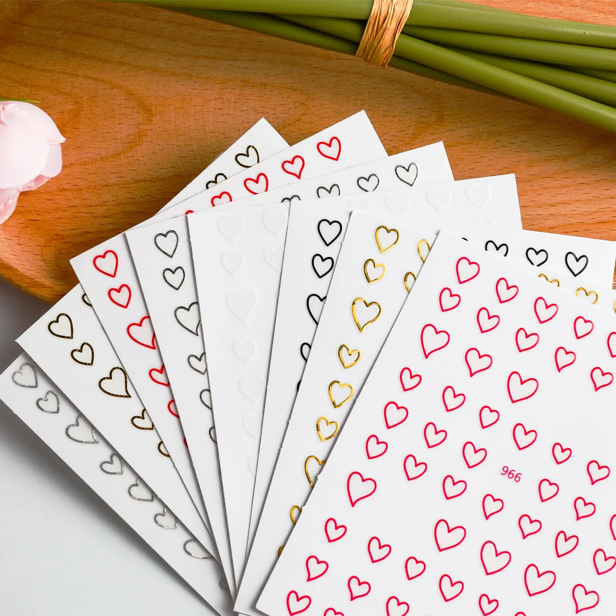 

8pcs 3D Gold Heart Line Nail Art Stickers MetallicGlitter French Stripes Love Letter Romantic Valentines Holographic Decoration