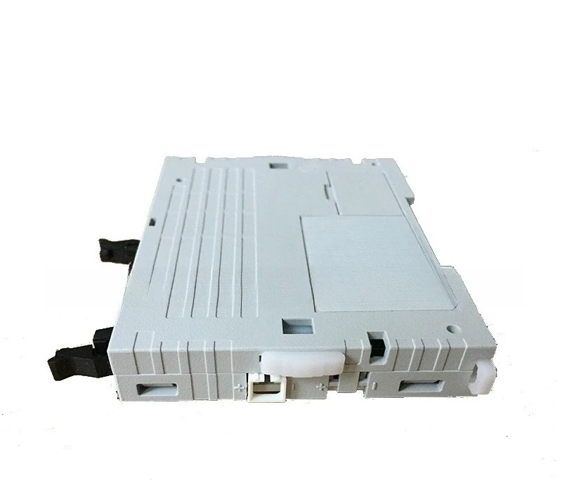 

The new original FX5UC series 16-point drain-type input module FX5-C16EX-D drain-type DC24V