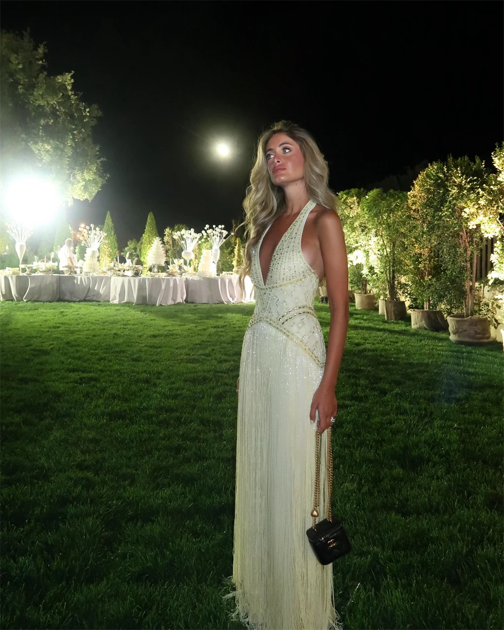 

Customized Sexy Yellow Jersey Evening Dress Elegant Halter Sleeveless Prom Dress Charming Crystal Special Occasion Gowns