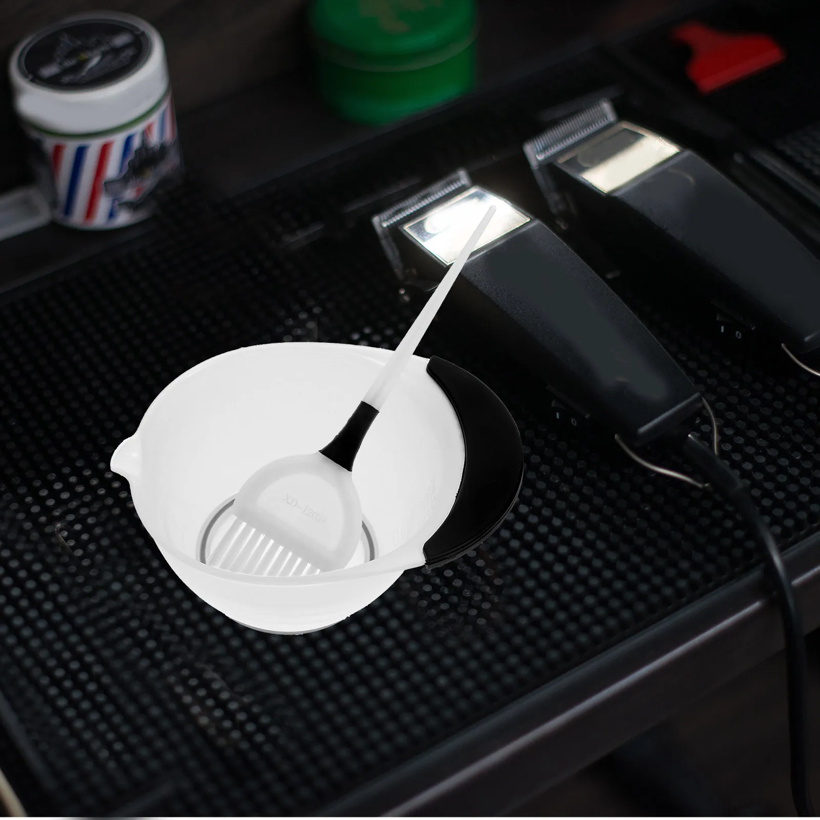 

1Set Hair Dye Brush and Color Bowl Premium Hairdressing Tool Easy Neat Clean Hair Color Application Hairdressing Brush