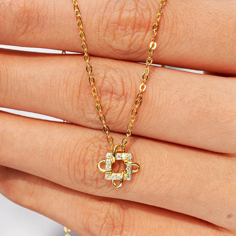 KyanGem 18K Gold Full Set with Moissanite Necklace Geometric Square Pendant Collarbone Chain for Women Fashion Party Jewelry