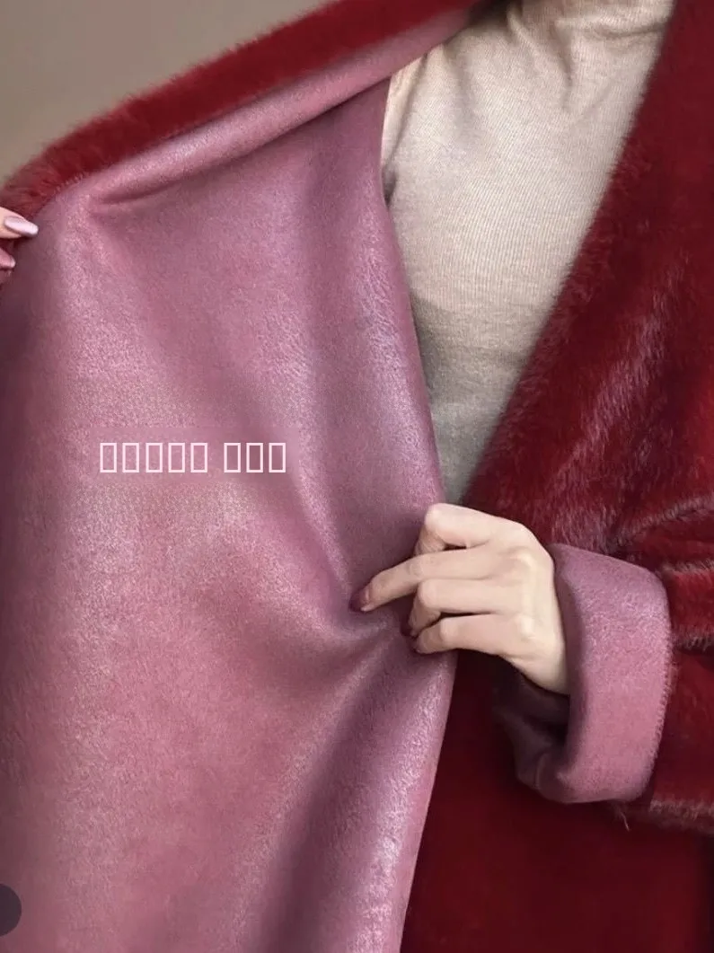 

2026 New Sle "Pigeon Blood" Red Ele Wide Bat Sve awl Sle Mink Fur Coat for Women Commute Sle Loose Fit ort Coat