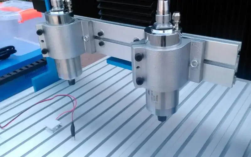 آلة CNC ذات المغزل المزدوج 6090 دليل خطي للسكك الحديدية آلة طحن النقش مغزلين جهاز توجيه الخشب LY 6090L 1.5KW 2.2KW #3