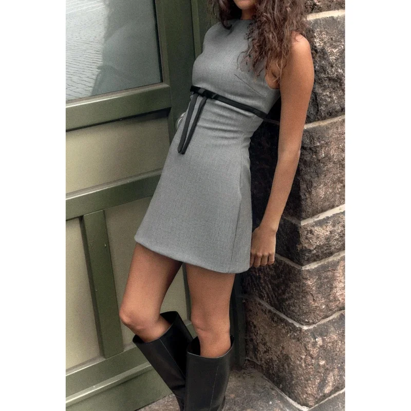 Vestido de Mujer de Otoño, Cuello Redondo, Sin Mangas, con Lazo de Mariposa, Sensación de Seda Satinada, Estilo Francés, Fald...