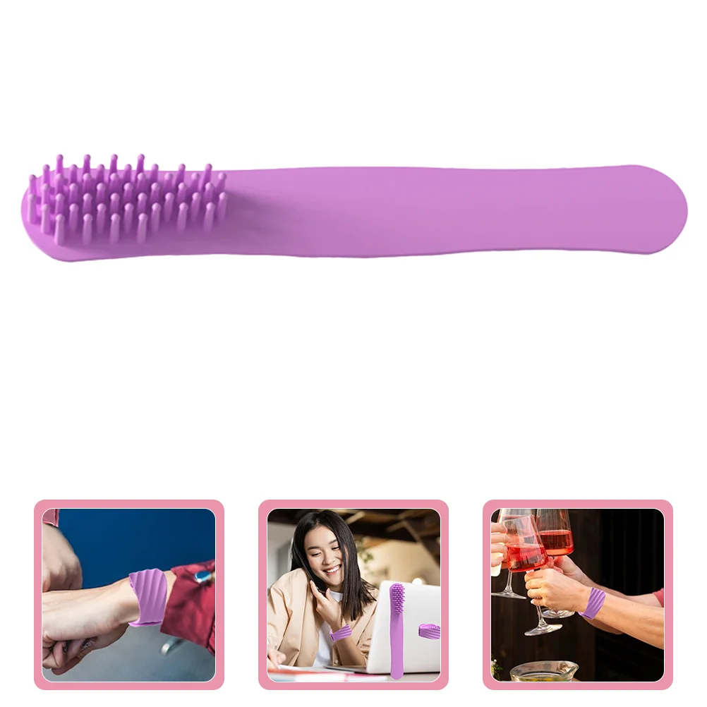 

Silicone Hair Comb Detangling Slap Bracelet Styling Comb Portable Vibrant Color Hair Styling Accessories for Men Women
