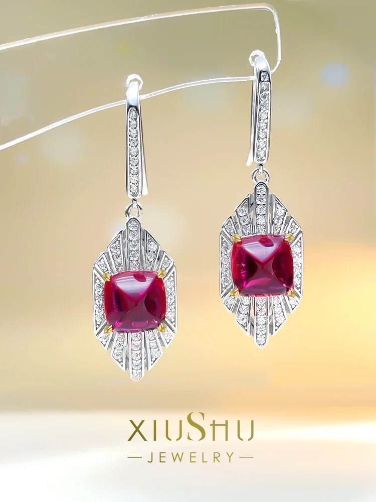 Fashionable and luxurious 925 sterling silver earrings with high carbon diamond inlay for high-end wedding feel