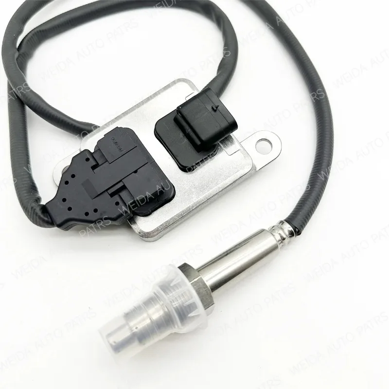 

NOX Sensor A0009053706 5WK96683F