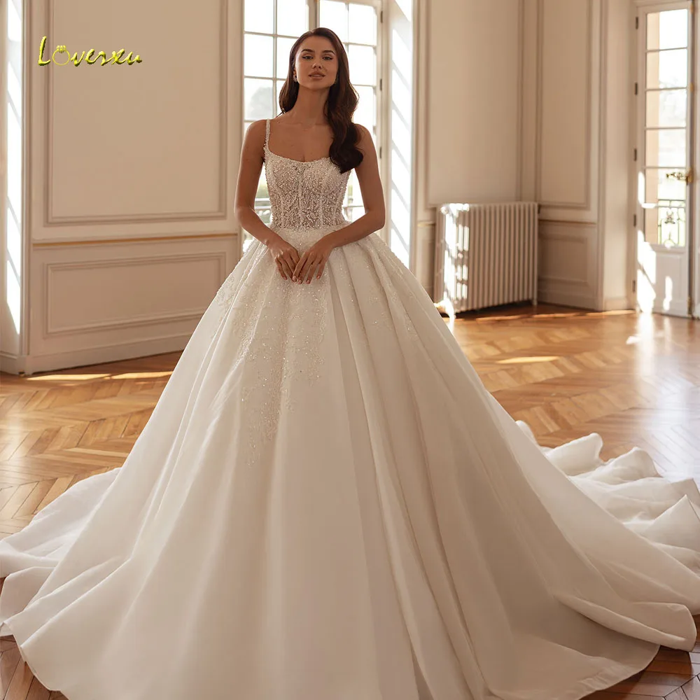 Loverxu A-Line Vintage Wedding Dresses Boat Neck Spaghetti Straps Vestido De Novia Lace Beaded Sequined Custom Made Bridal Gowns