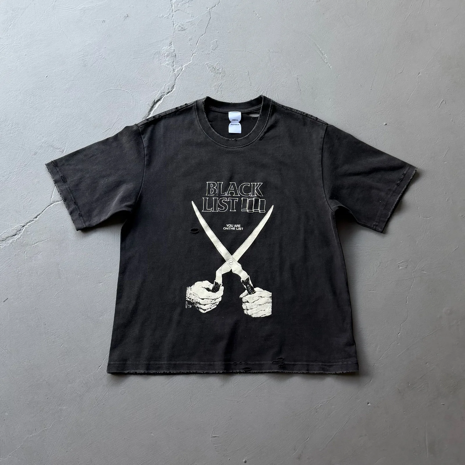 

Protocol Index Project G/R 26FW Washed Disruptive Fingerless Print Short-Sleeved T-Shirt Trend