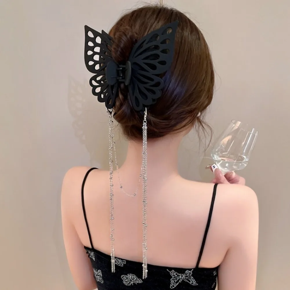 Large Size Butterfly Tassel Hair Claw Chain Tassel Headwear Hairpins Claws Hollow Out Solid Color Hair Clip Hair Styling Tools