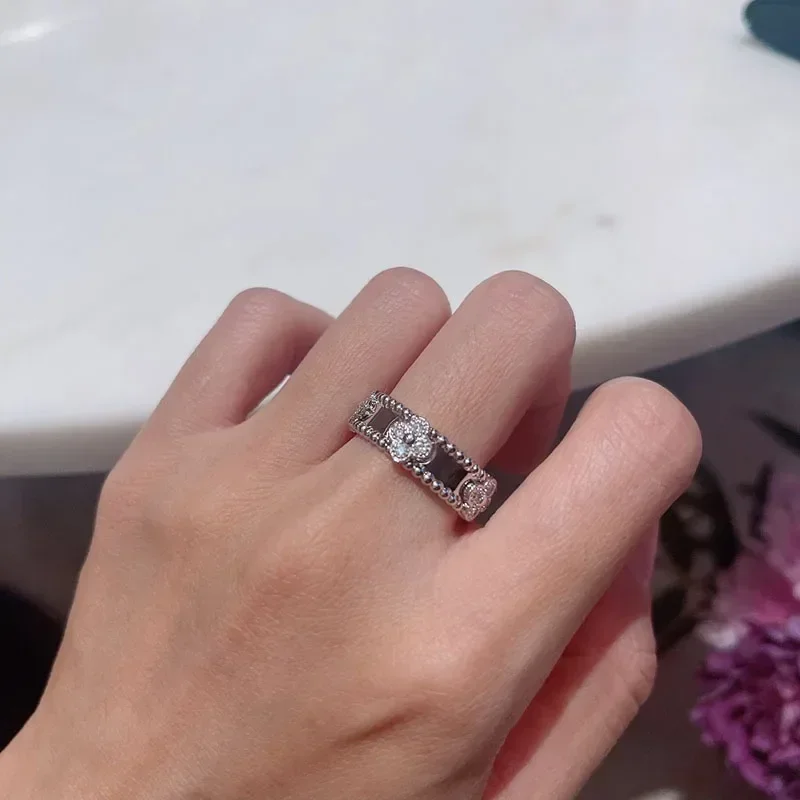 Premium Jewelry Classic Fashion Lucky Grass Ring Women's Charm Luxury Gift Party Accessories