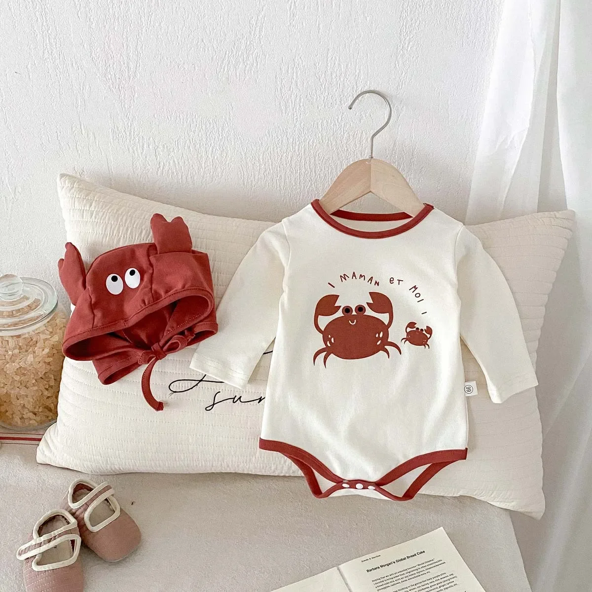 

INS Style Infant Romper 2024 Autumn New Korean Version Crab-Shaped Jumpsuit Newborn Baby Clothes