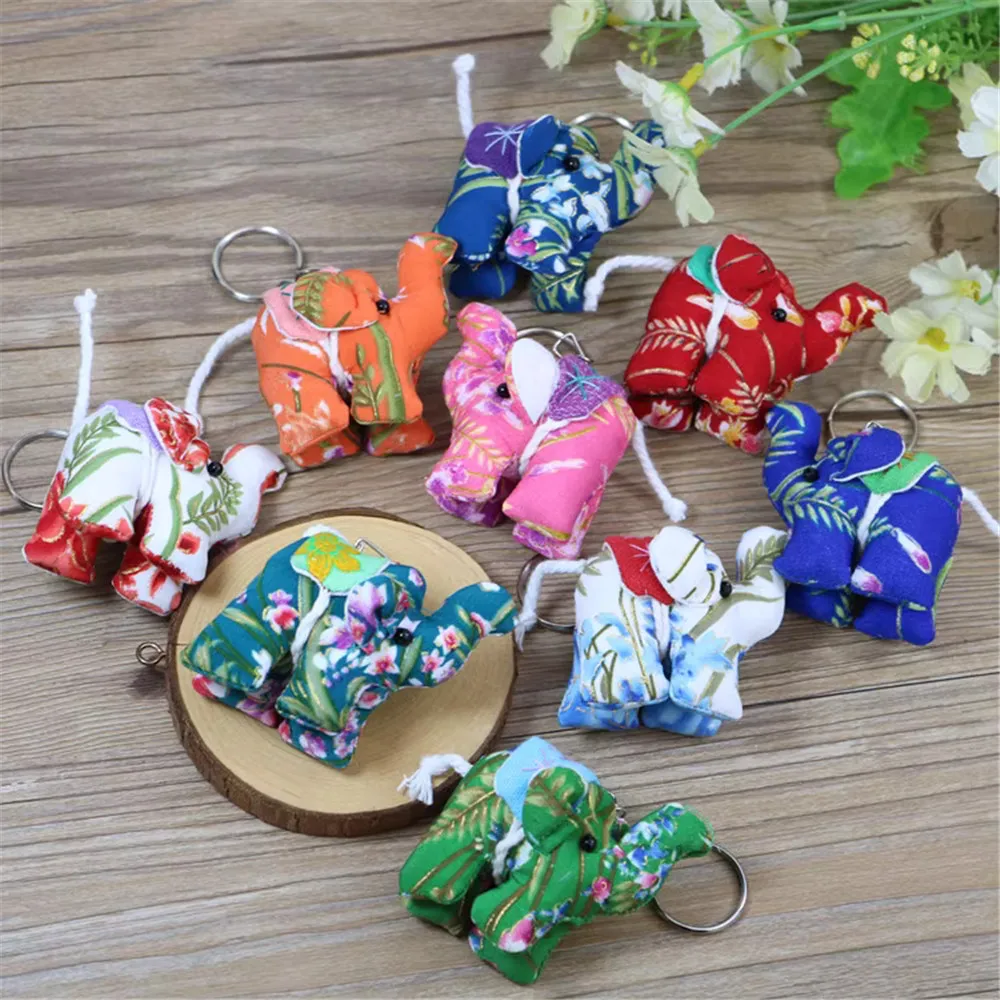 

Randomly 2pcs Thailand National Cloth Stylish Elephant Bag/Home/Office Hanging Key Chain/Wind Chimes Ornaments/Decorations