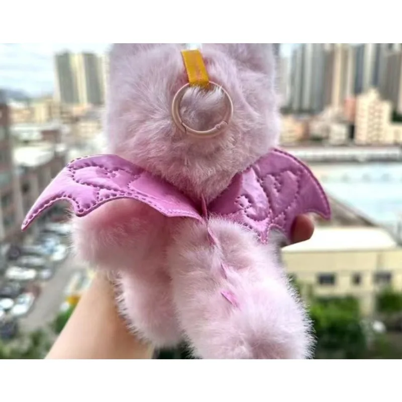 هدايا عيد الميلاد لعام 2025! سلسلة مفاتيح مونستر سلسلة الملاك من الفينيل لتزيين معلق لعبة مفاجأة هدية عالية الجودة هدية مفاجئة للفتيات