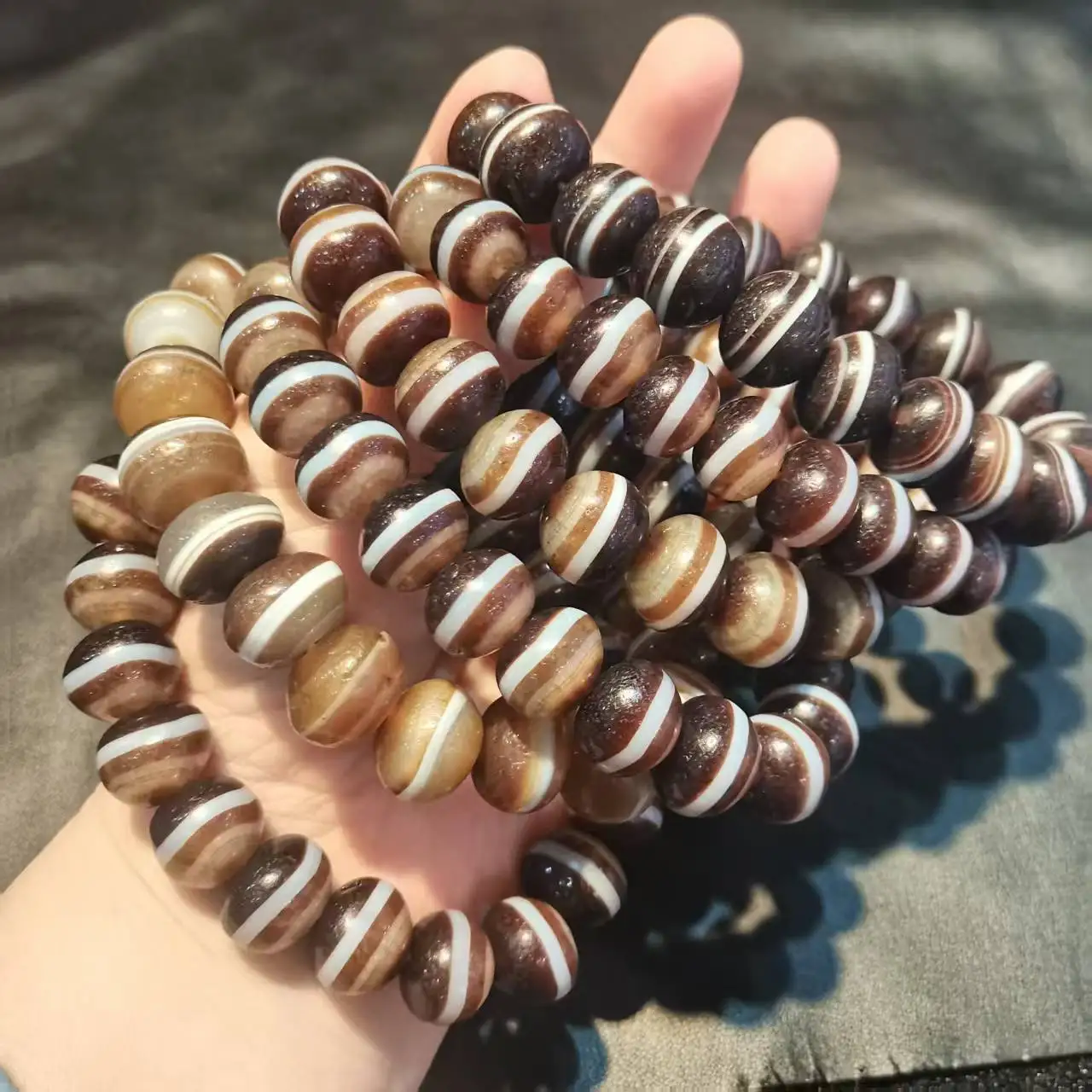 1pcs/lot Frontline pharmacist Dzi Beads Bracelet Strips Totems Natural Agate Ji Powerful Amulet Collectible Jewelry