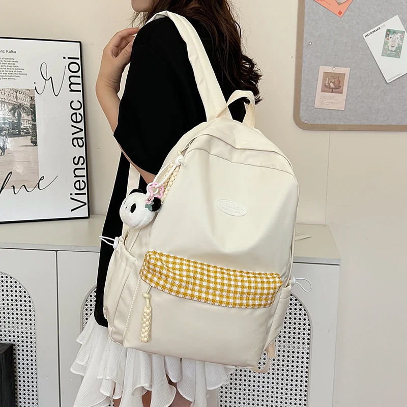 

New Fashion Trend Nylon Cloth Large Capacity Student Schoolbags Simple Leisure Outdoor Travel Sports Storage Backpack