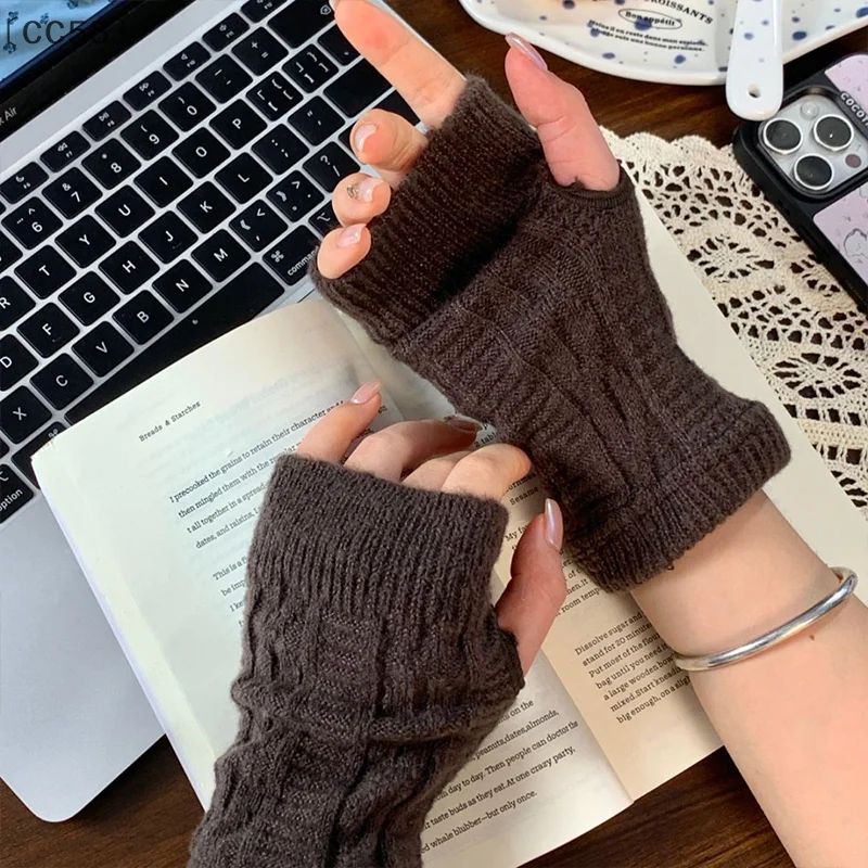 

변CC55 pratiqueCC55larlaНовые осенне-зимние теплые вязаные перчатки без пальцев для мужчин и женщин, простые и стильные