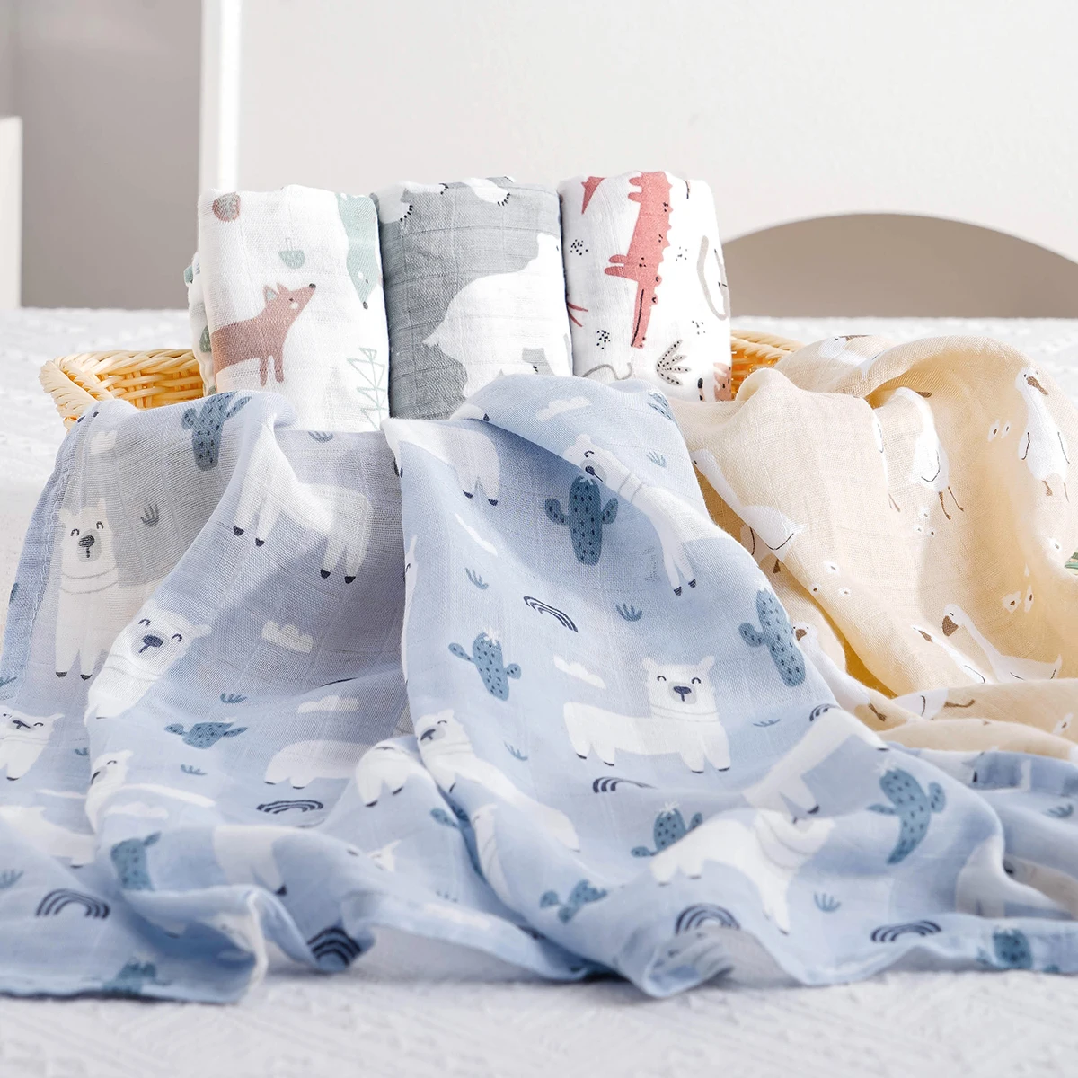 5 Pcs/Set Muslin Baby Feeding Bibs Bamboo Cotton Swaddle Feeding Burp Cloth Newborn Soft Cotton Baby Blanket 60*60cm