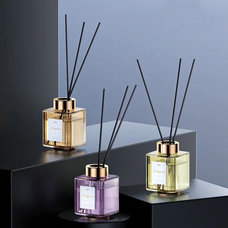 

Reed Diffuser 3-Piece Set, Jasmine White Tea Oil Reed Diffuser Suitable for Bedroom, Living Room, Office Aromatherapy