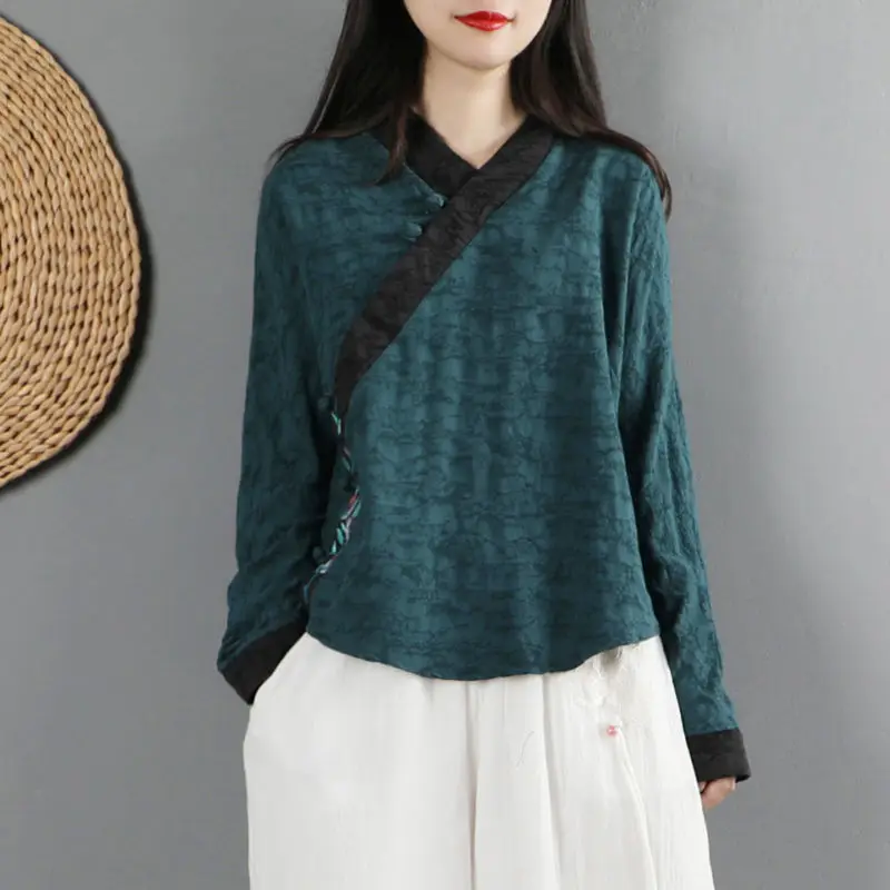 

Ethnic Embroidered Retro Top for Women's Spring and Autumn Hanfu Temperament Long-sleeved Shirt Chinese Style Buttons