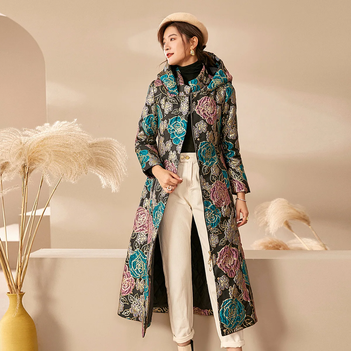 

Luxury Women Winter Jacquard Coat Hooded Floral Parkas Space Cotton Thick Long Coat Quality Jacket Overcoat Big Size Zipper