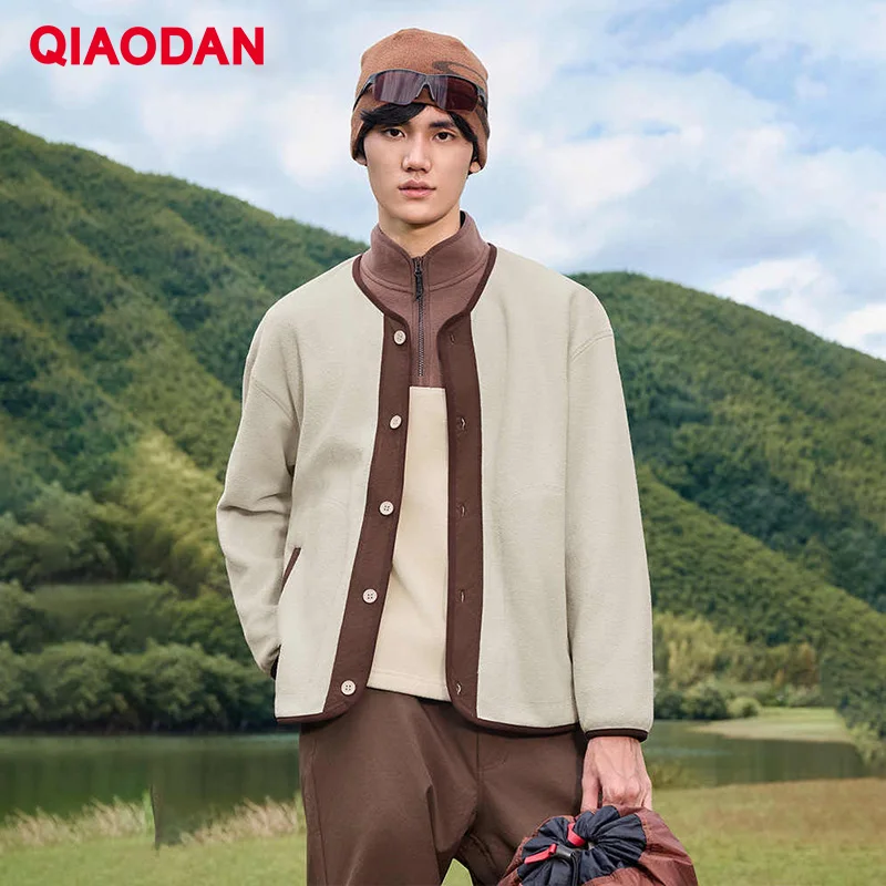 

QIAODAN мужской флисовый кардиган 2025, новые зимние спортивные уличные куртки с воротником-стойкой, свободная теплая дышащая верхняя одежда QXFWD3254060
