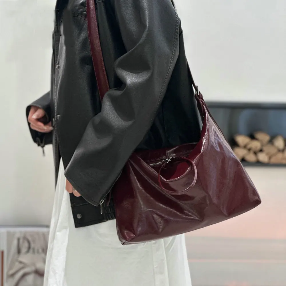

2025 Retro Oil-waxed Leather Women's Bag Top-grain Cowhide High-end Handbag Women Single-shoulder Armpit Designer Luxury Bag